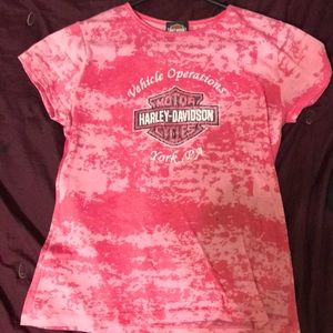 Size: m pink splat tee shirt